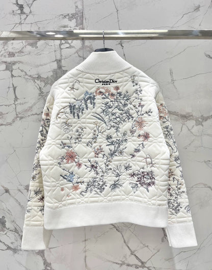 Vine patterned embroidered knitted cardigan