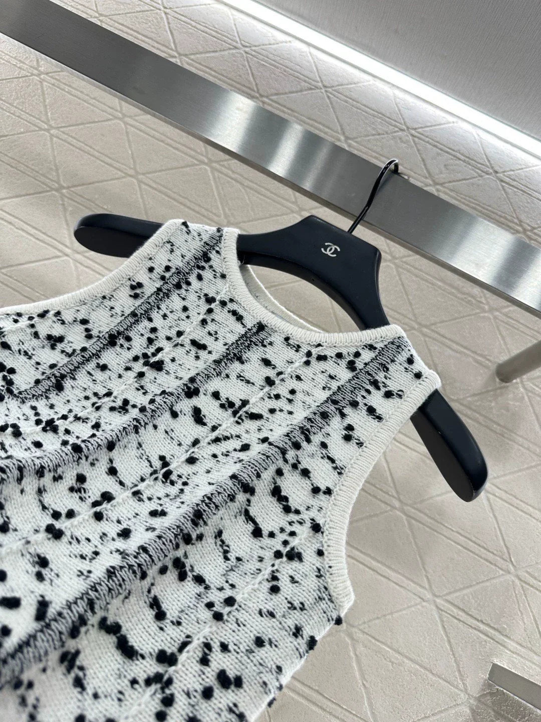 25fw Floral knit vest