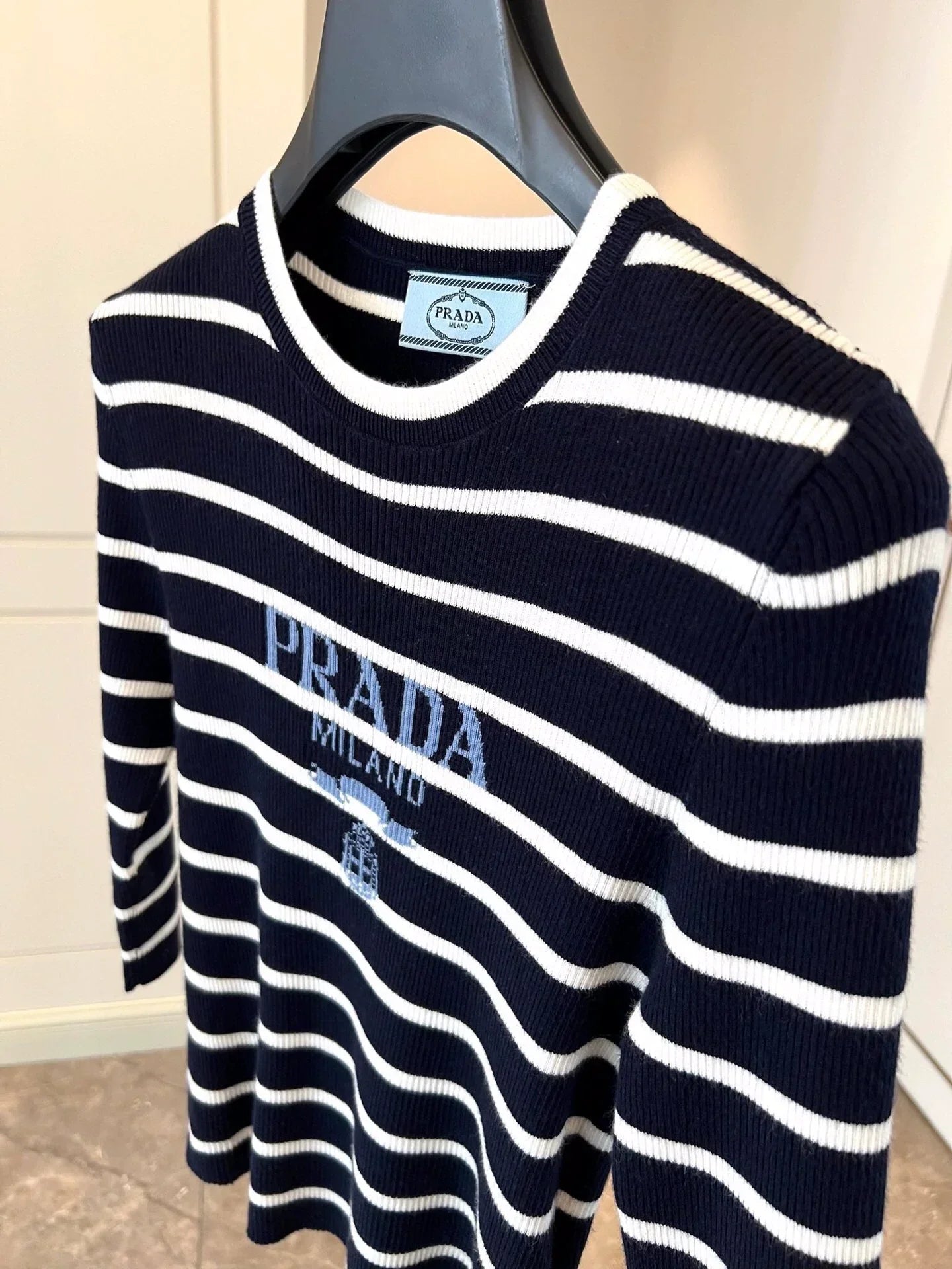 25 Summer new striped knitted short sleeves