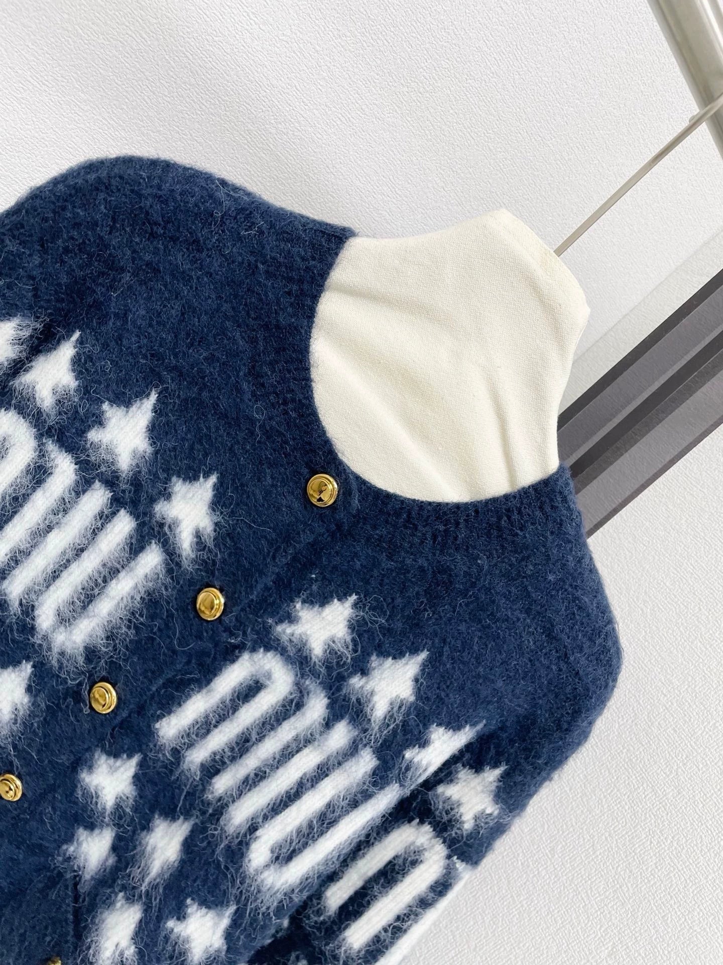 25fw Jacquard plush cardigan