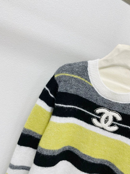 Contrasting striped sweater