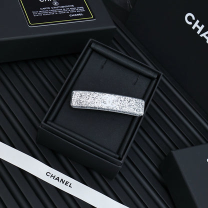 Double C silver glitter hair clip