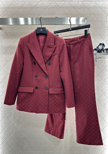 25 Double-breasted suit trousers