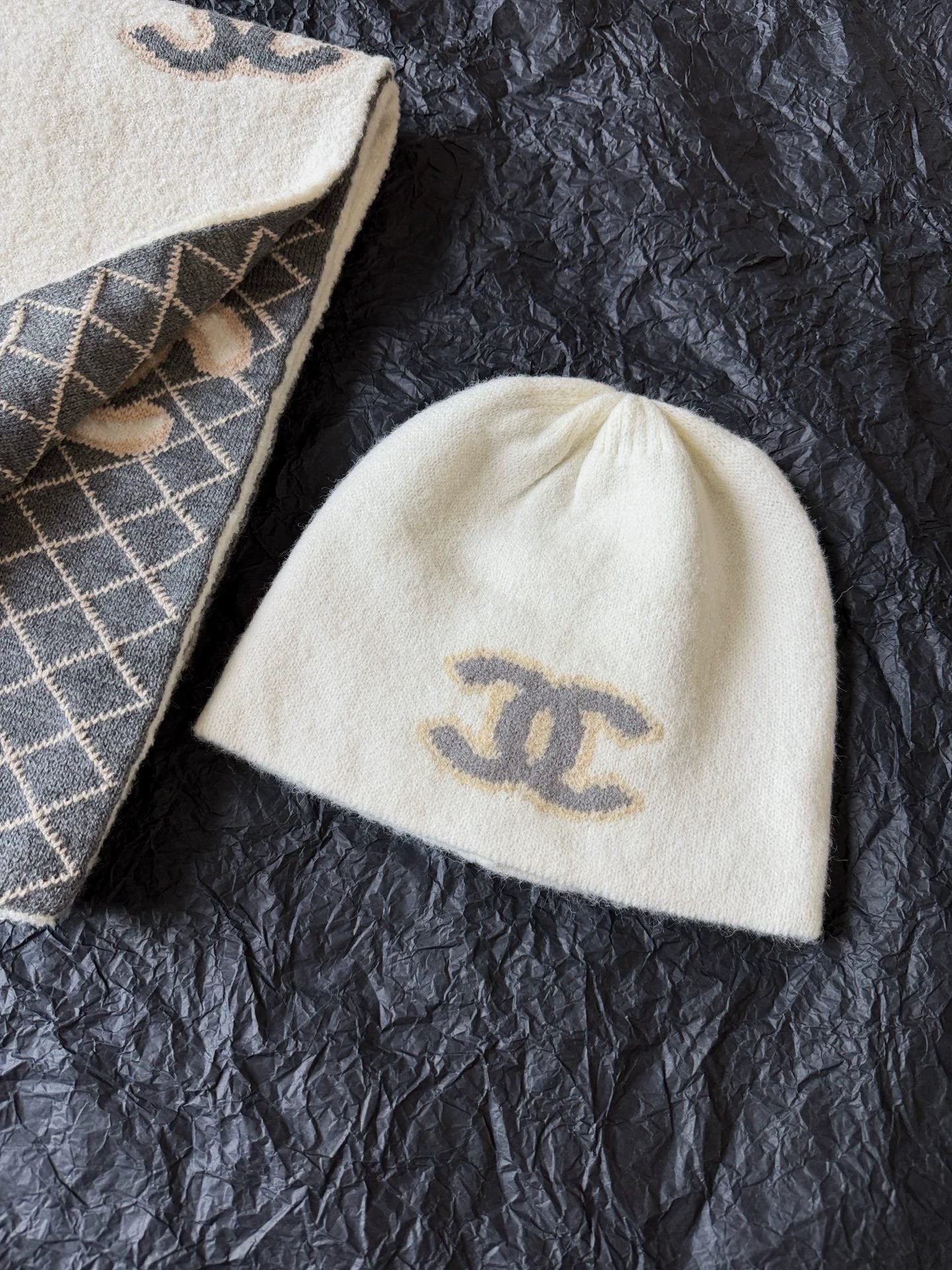 Double C wool knitted cold hat