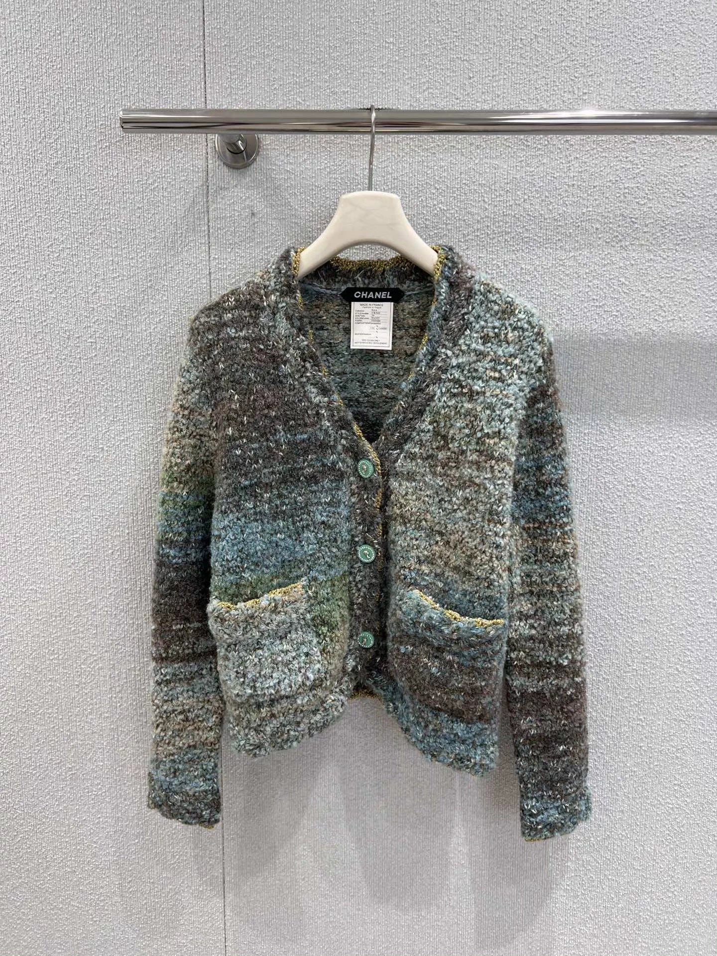 Misty Forest V-neck Knitted Cardigan