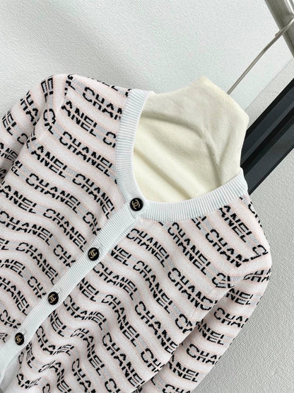 25fw Alphabet striped cardigan