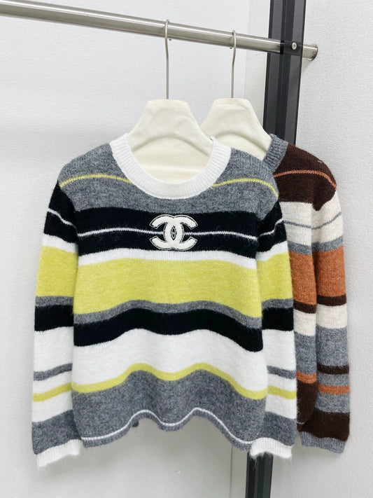Contrasting striped sweater