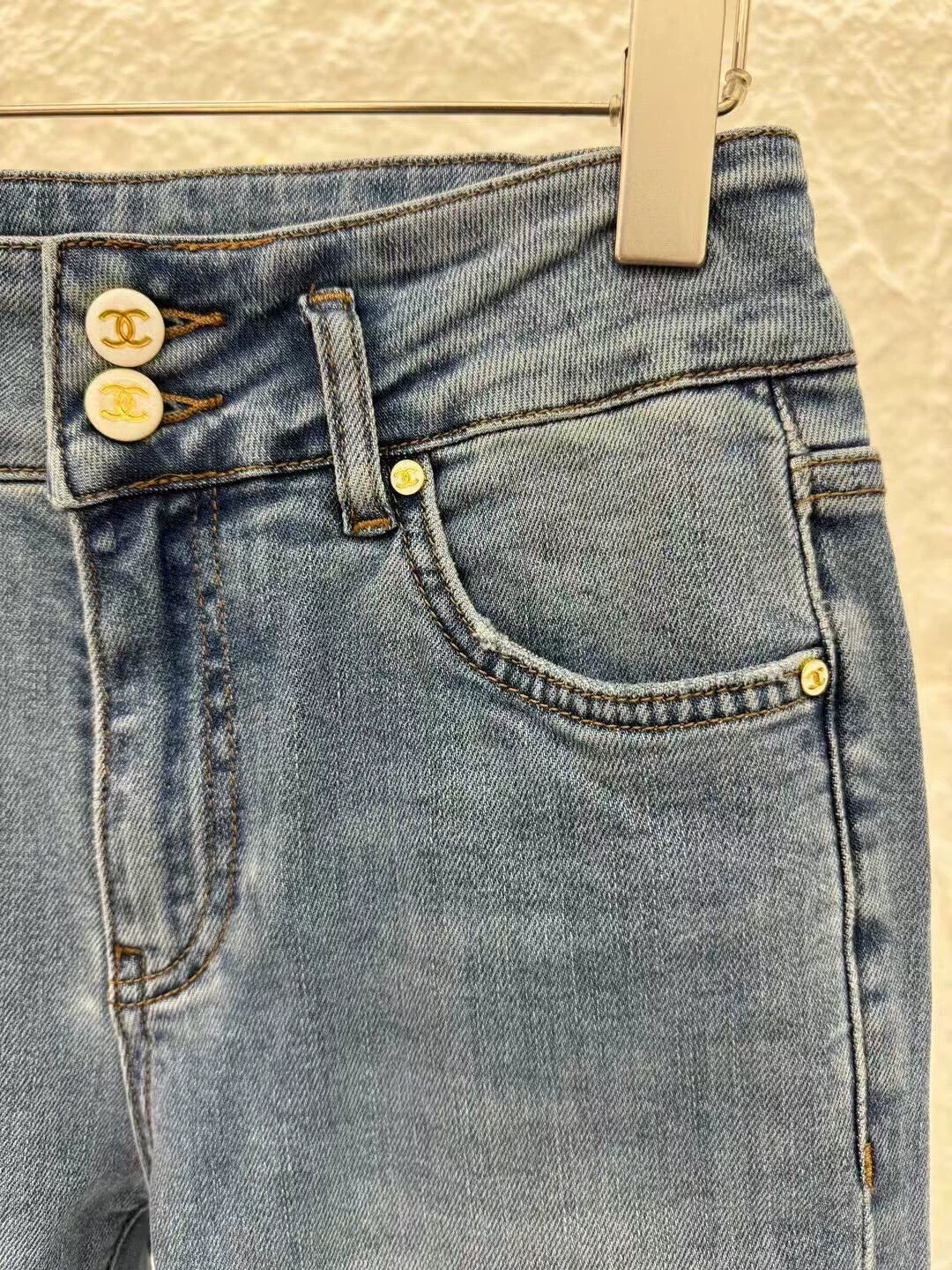 25 Slim-fit bootcut jeans