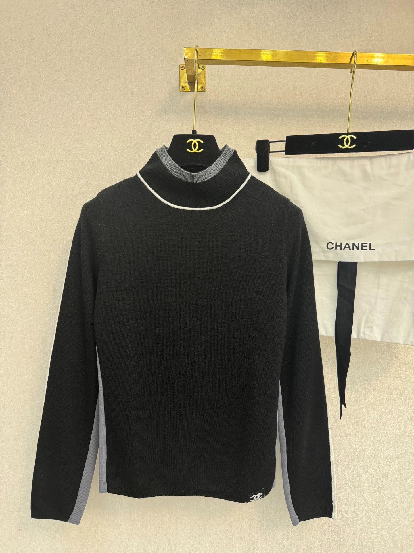 High necked woolen sweater