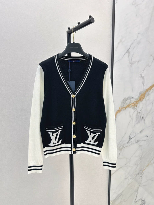 25 Color blocking V-neck knitted cardigan