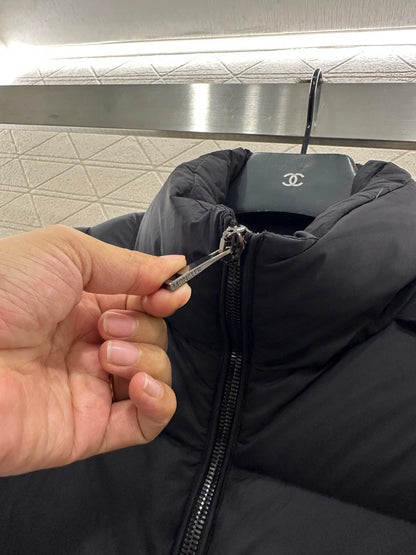 Standing collar down jacket