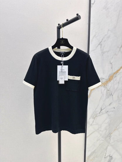 25 knitted short-sleeved top