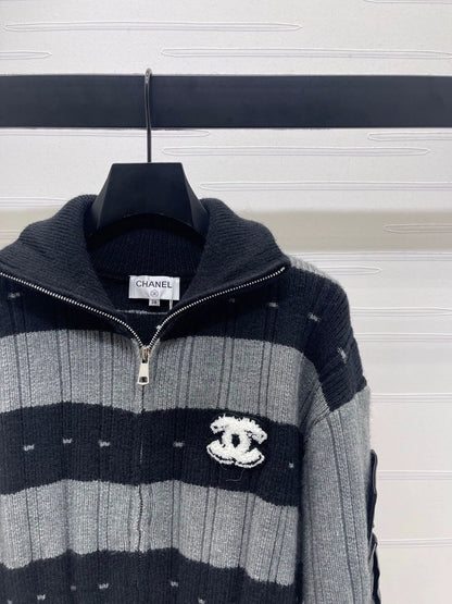 Stand up collar double zipper knitted cardigan