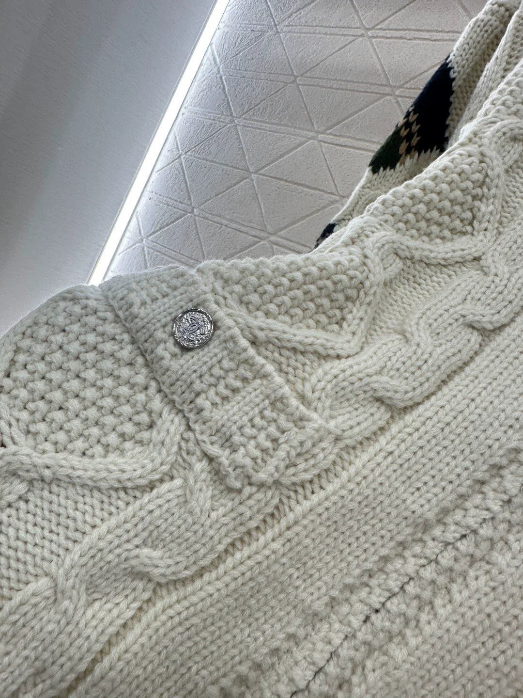 25fw Zipper hook flower knitted cardigan