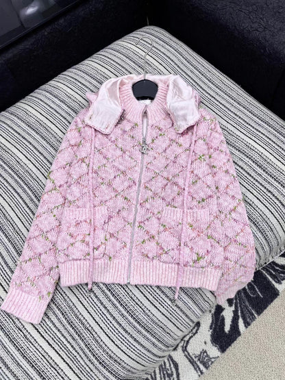 Detachable hat zipper long sleeved knitted jacket