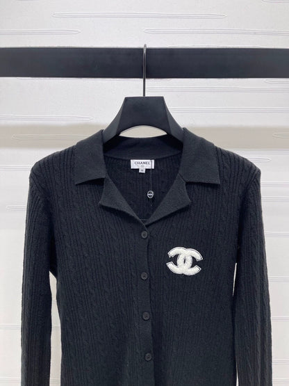 Vertical pit stripe lapel cardigan