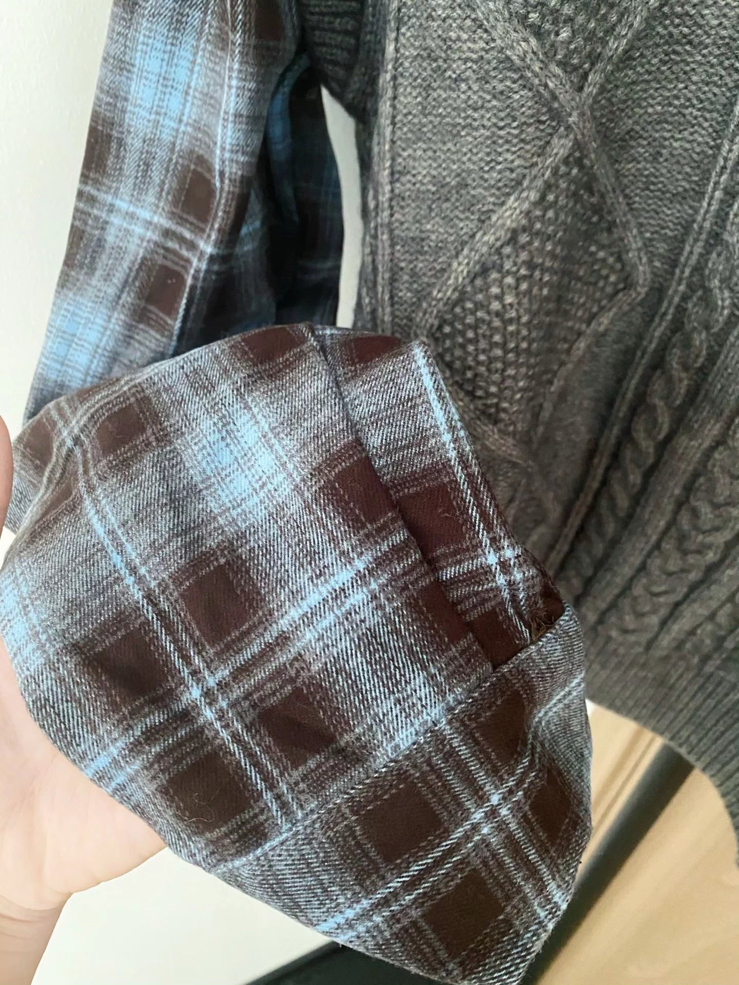 25fw Two tone long sleeved patchwork