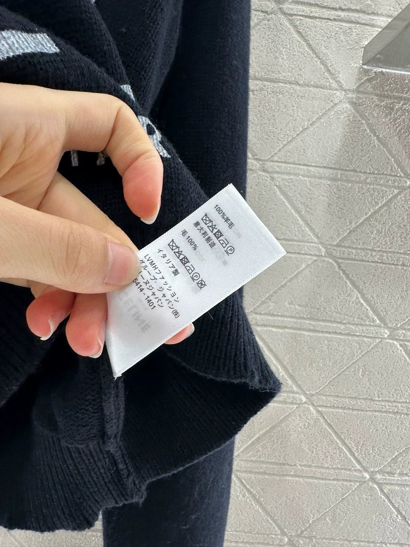 25 Crochet letter carriage knit sweater（Beigei/black）