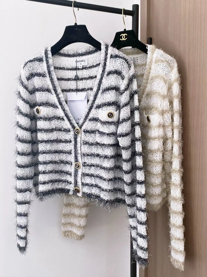 25fw Two tone V-neck cardigan