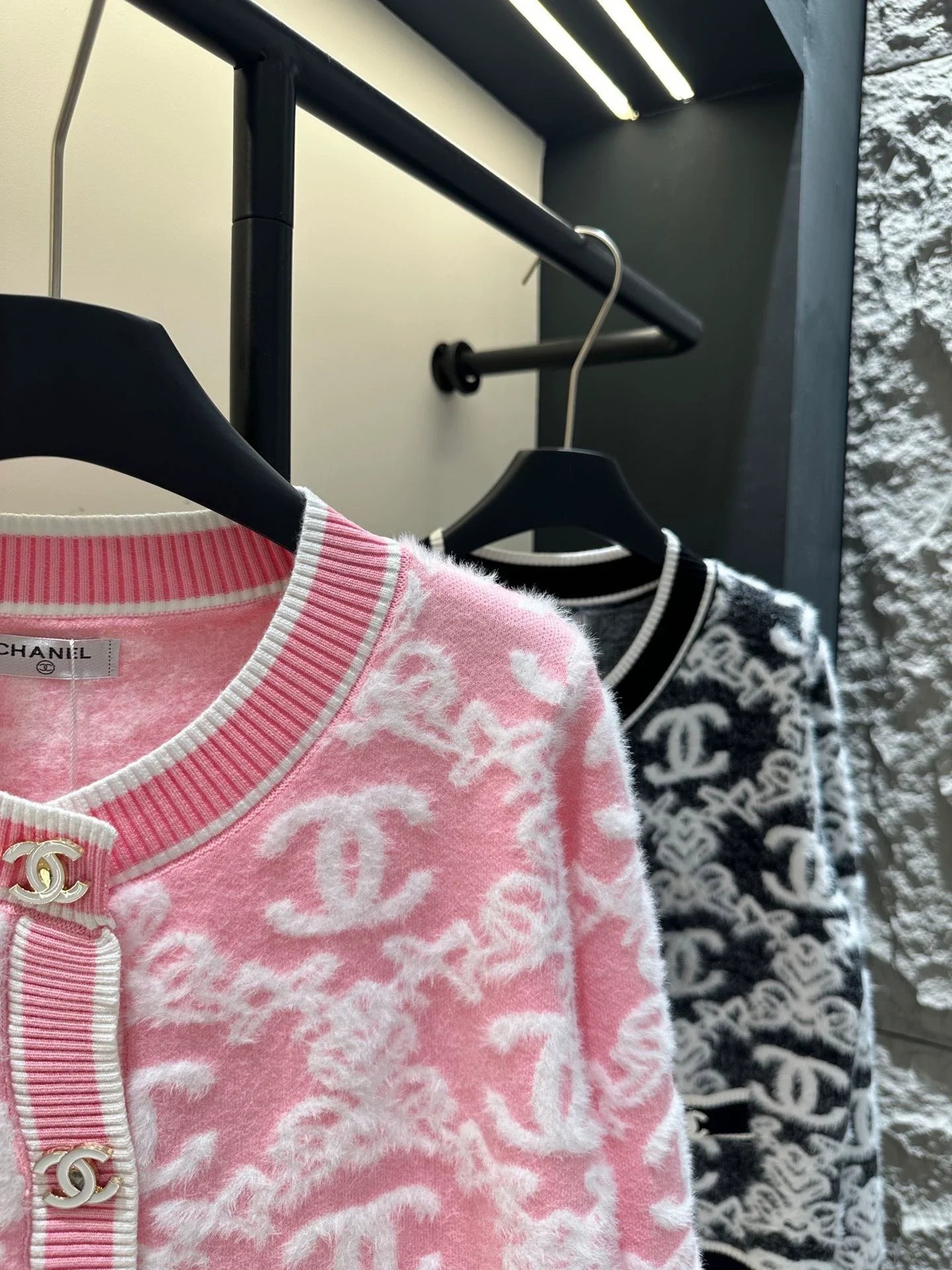 25fw Double C logo embroidered cardigan