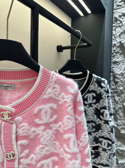 25fw Double C logo embroidered cardigan