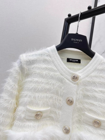 Patchwork fuzzy design knitwear