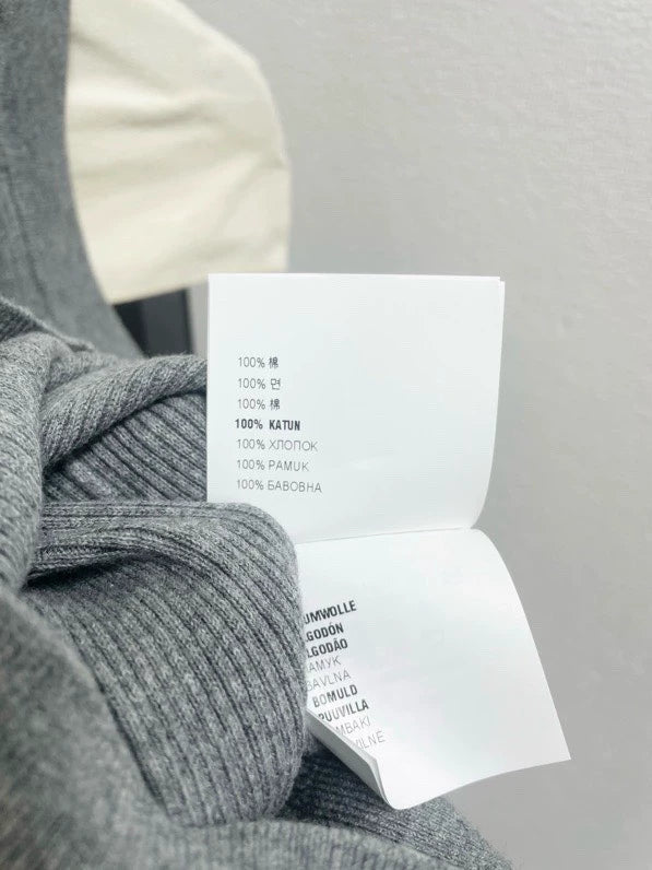 25fw U-shaped knitted vest