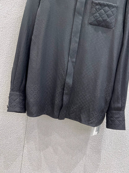 Jacquard dark patterned diamond pocket shirt