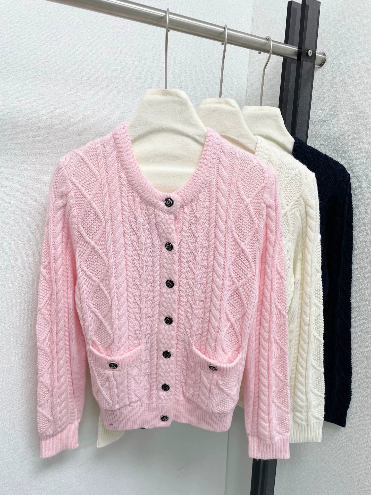 Skiing series knitted cardigan
