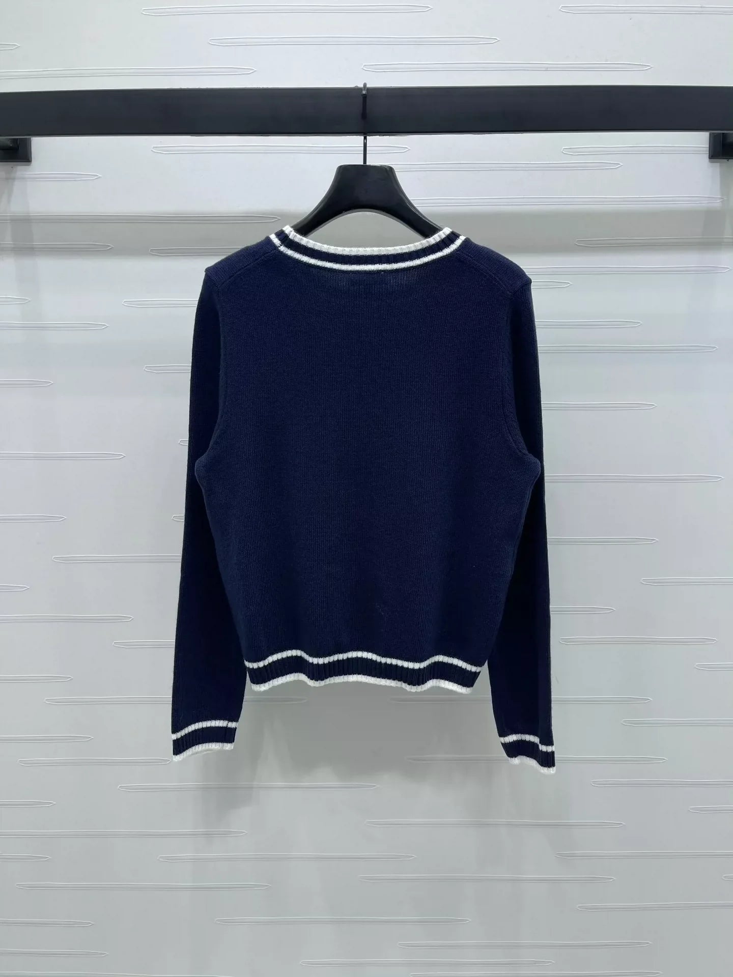 25fw Double C sweater