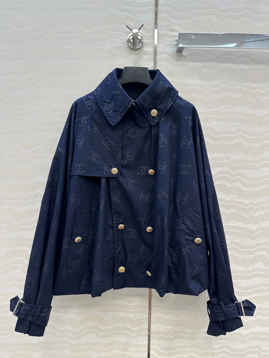 Dark jacquard logo short windbreaker