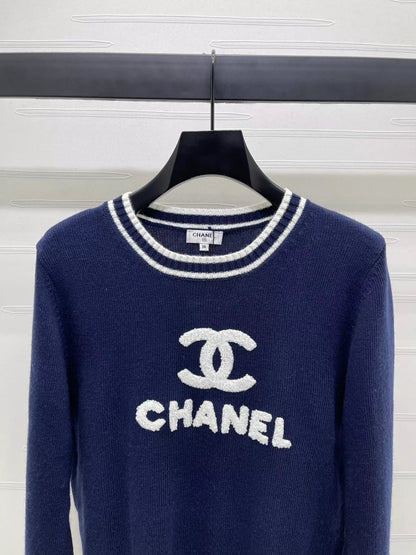 25fw Double C sweater