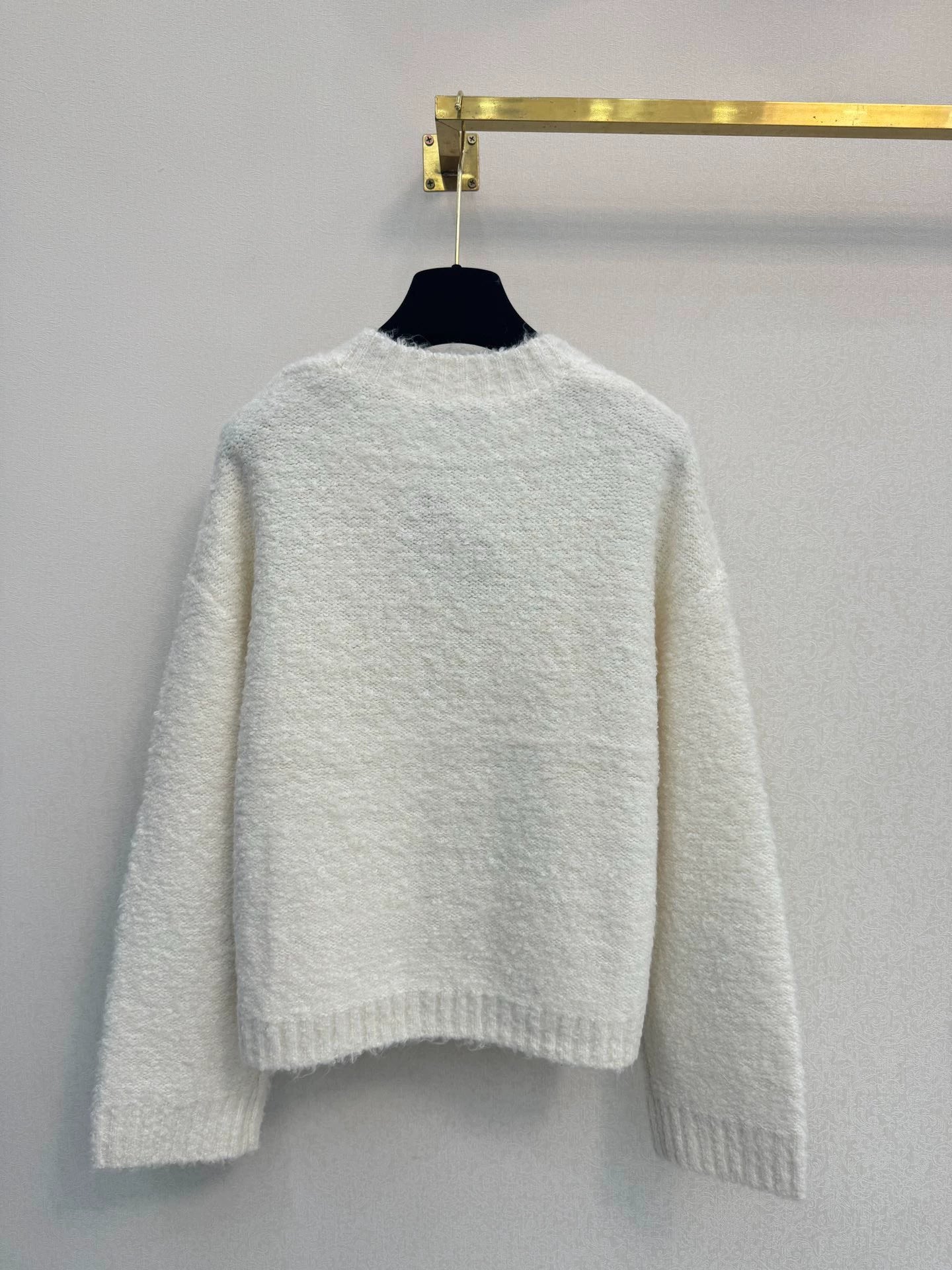 White flower knitted cardigan