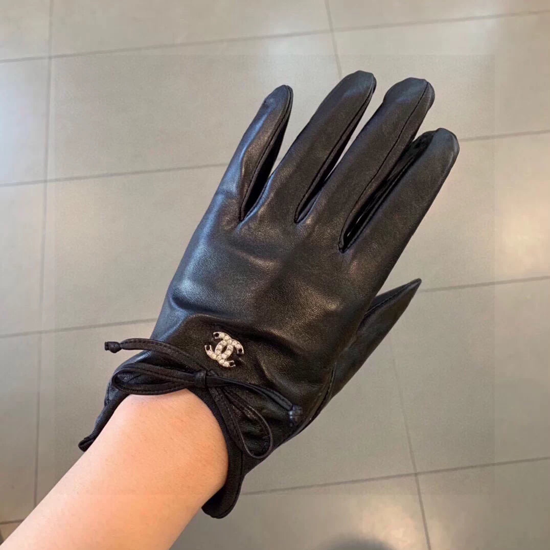 leather gloves