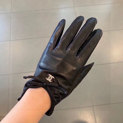 leather gloves