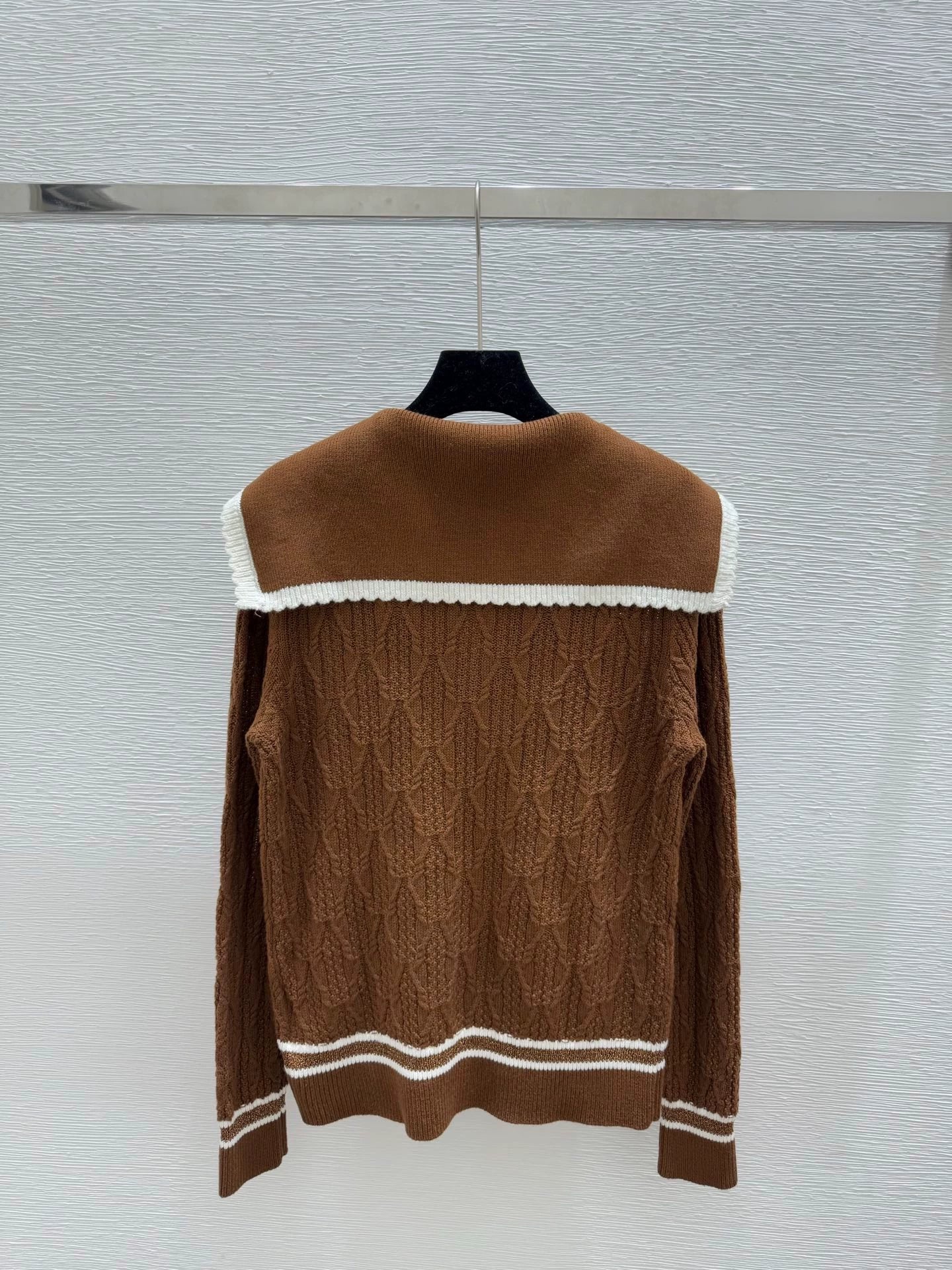 25fw Navy collar knitted sweater