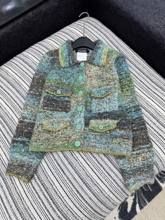 Diamond button lapel jacket