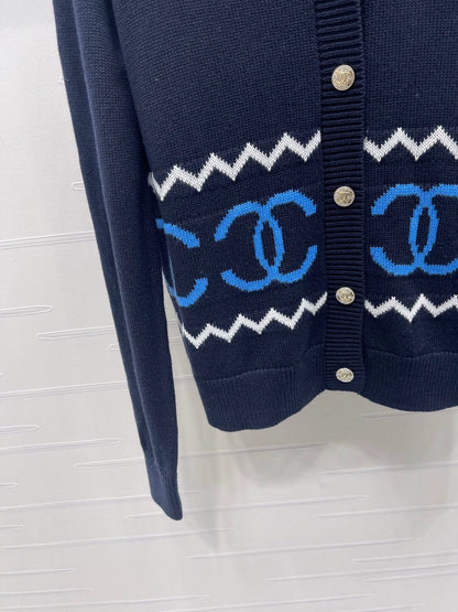 Collar Double C Knitted Cardigan