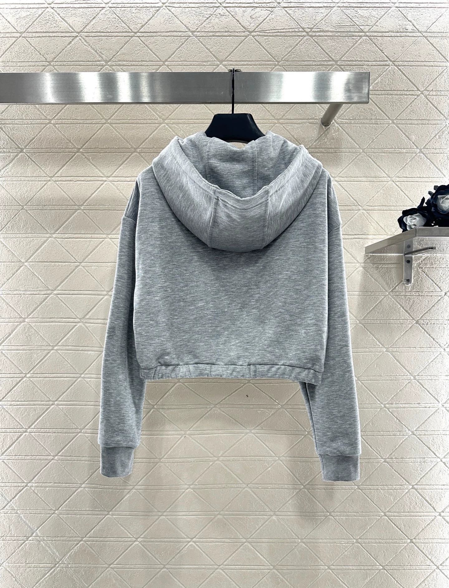 new Hooded Logo Sweatshirt and Pants Set