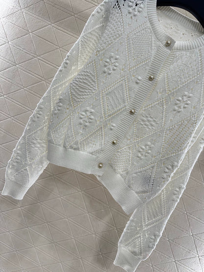 Hollow jacquard knitted cardigan