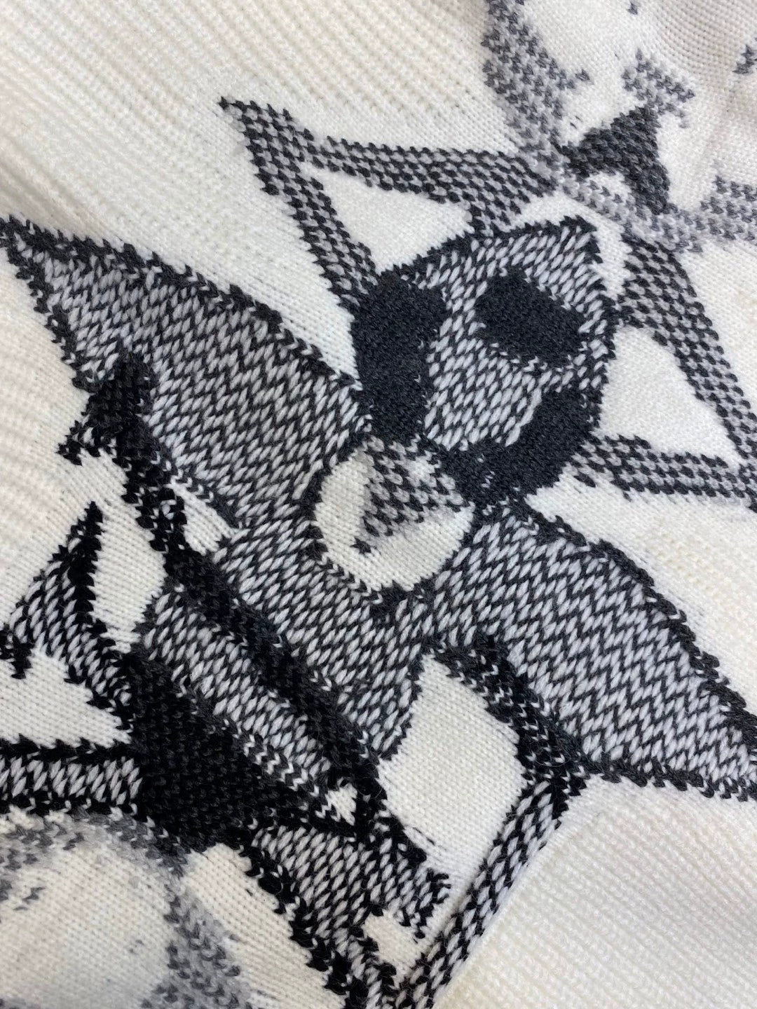 Skiing series knitted cardigan