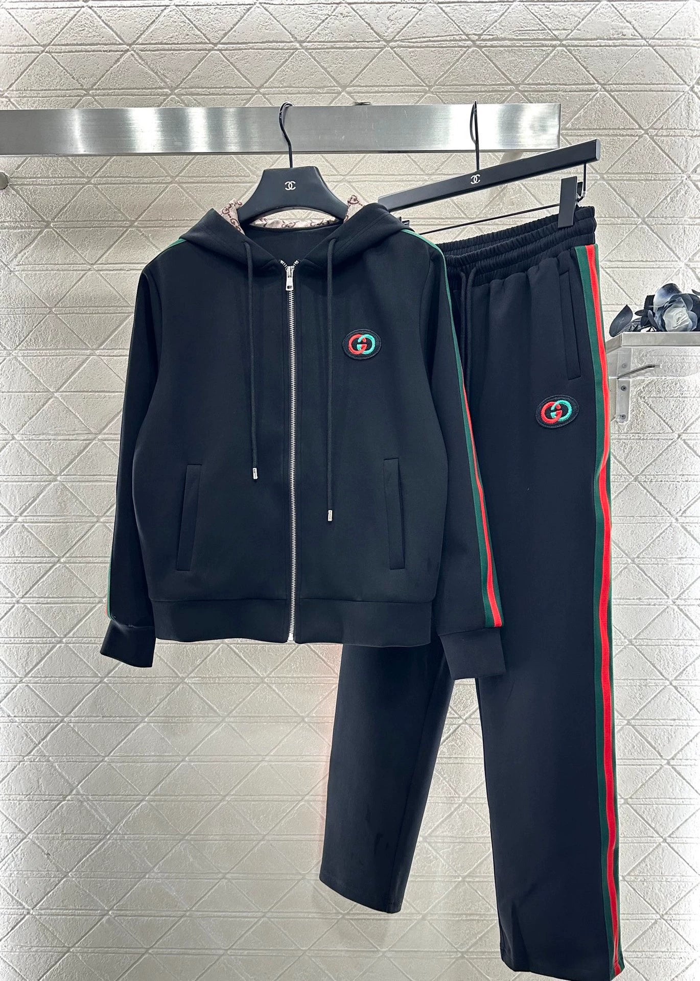 25fw Hooded jacket and pants set