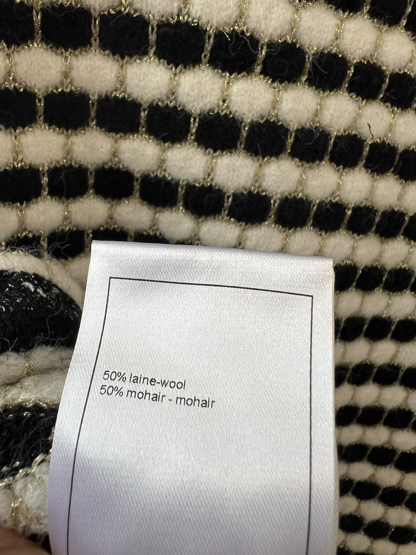 25fw Striped V-neck knitted long sleeved cardigan