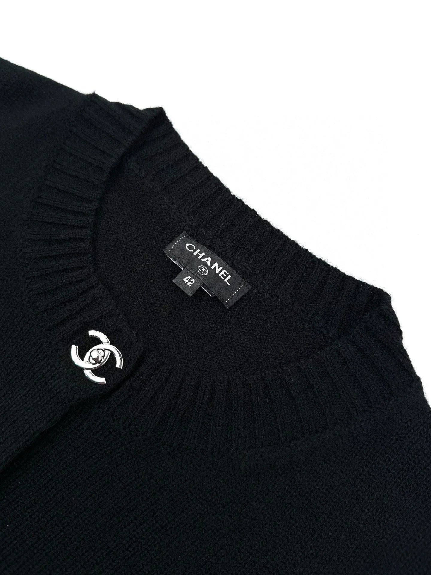 25fw Backpack buckle knitted cardigan