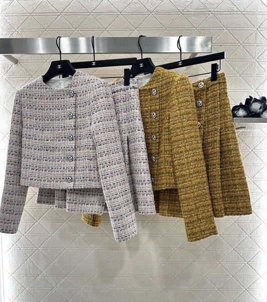 25fw Round neck slanted collar set