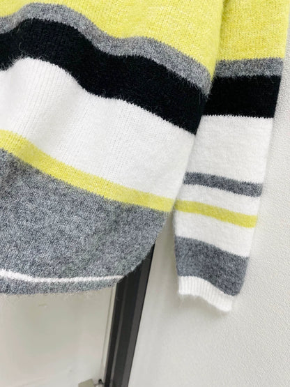 Contrasting striped sweater