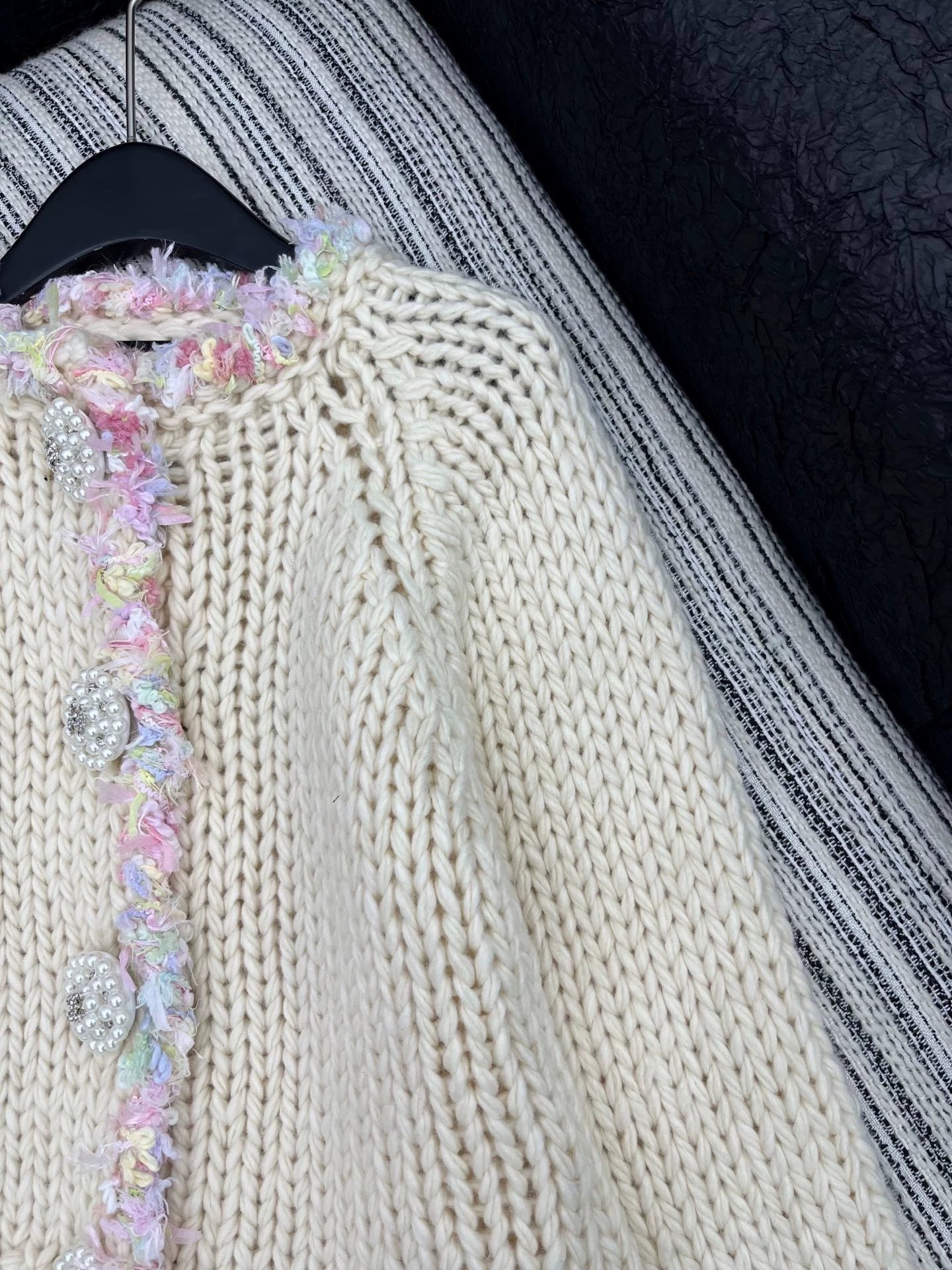 25fw Big diamond button round neck jacket