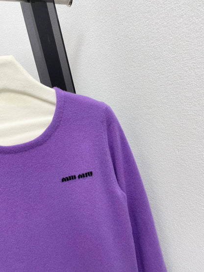 25fw Letter contrasting jacquard sweater