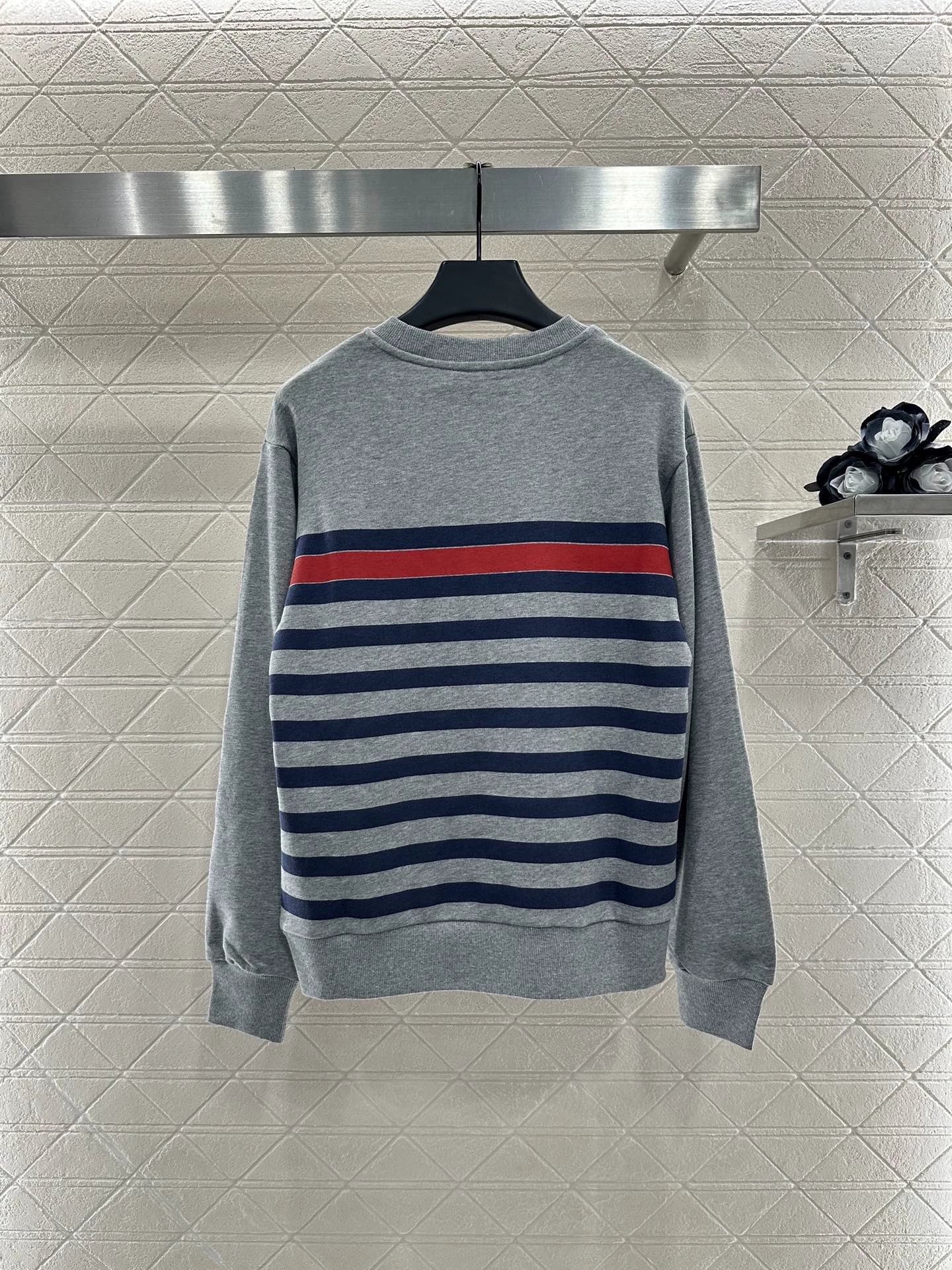 25fw Striped round neck pullover hoodie
