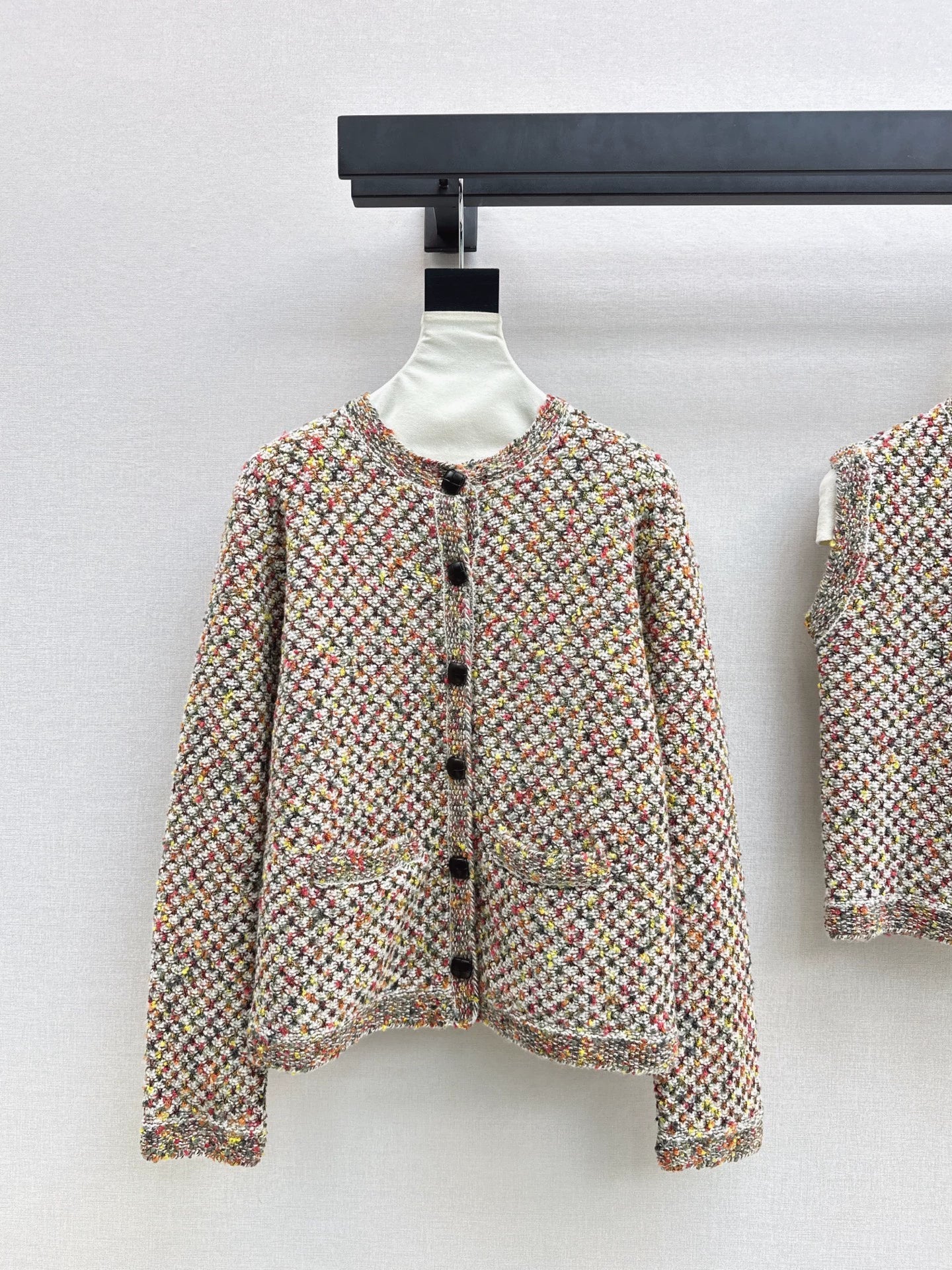 Flower yarn cashmere cardigan